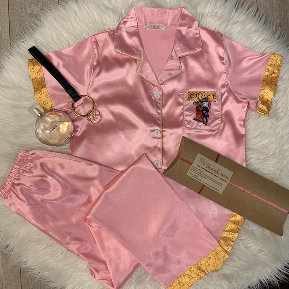 Korean Style Silk Pajama - Picture 3 of 6